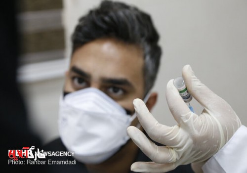 ایرانی ها تاکنون یک میلیون و ۷۶۰ هزار دوز واکسن کرونا زده اند