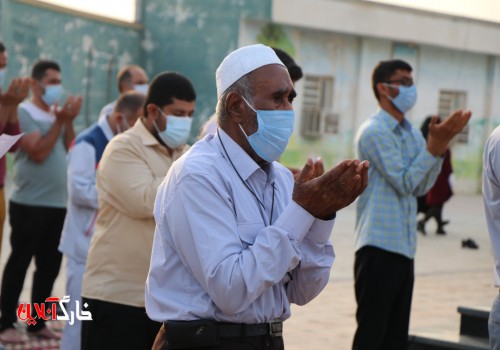 نماز عید سعید فطر در جزیره خارگ اقامه شد + تصویر