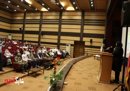 همایش مبارزه با مواد مخدر با محوریت سلامتی خانواده و نوجوانان‌ در جزیره خارگ برگزار شد