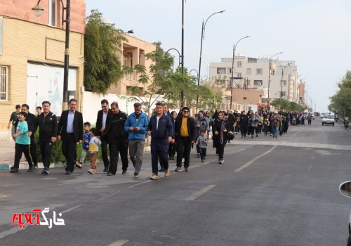 پیاده روی خانوادگی بمناسبت نکوداشت هفته فرهنگی خارگ به روایت تصویر