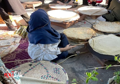 جشنواره نان محلی استان بوشهر در خارگ برگزار شد